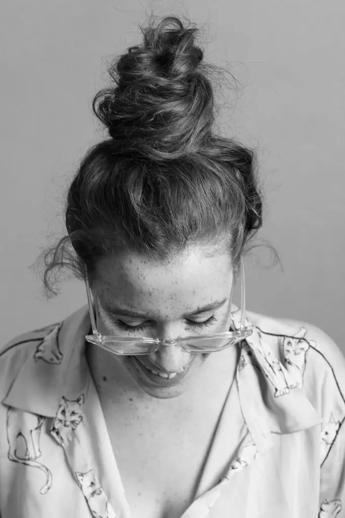 contact portrait